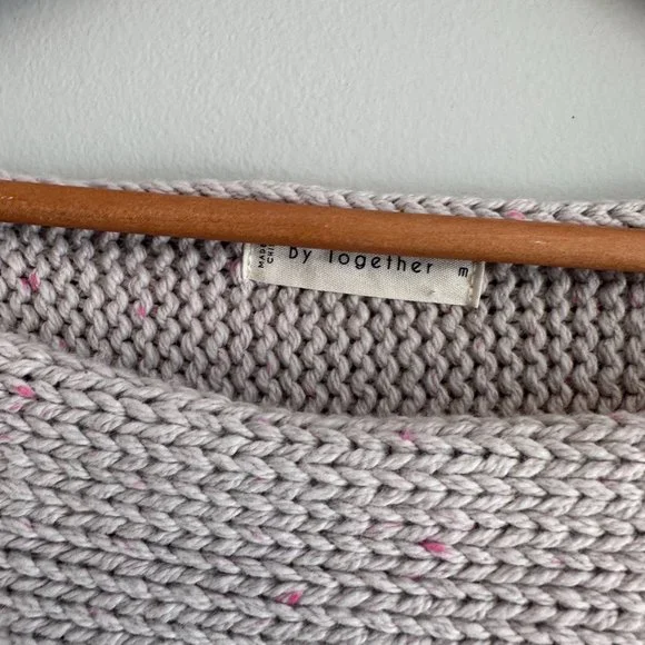 VICI Womens NWOT Chandy Cotton Blend Cable Knit Sweater MEDIUM Relaxed F… - Picture 10 of 13